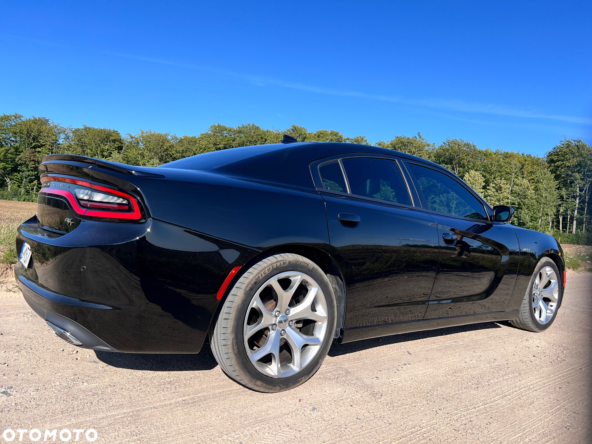 Dodge Charger - 7