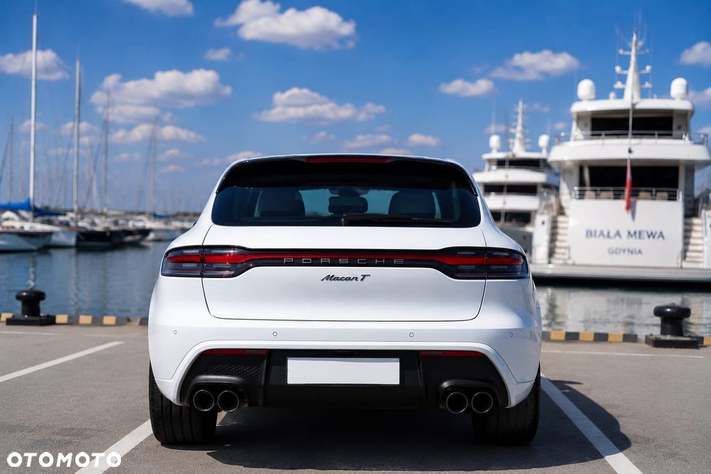 Porsche Macan T - 6