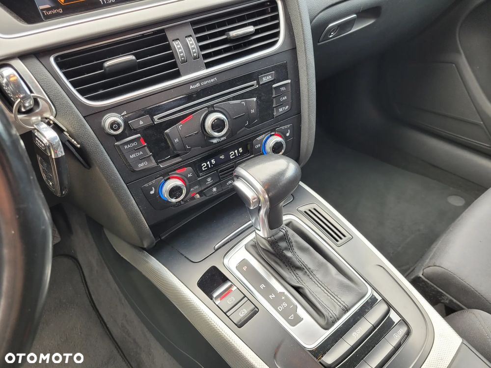Audi A4 Avant 2.0 TDI DPF quattro S tronic Ambition - 14