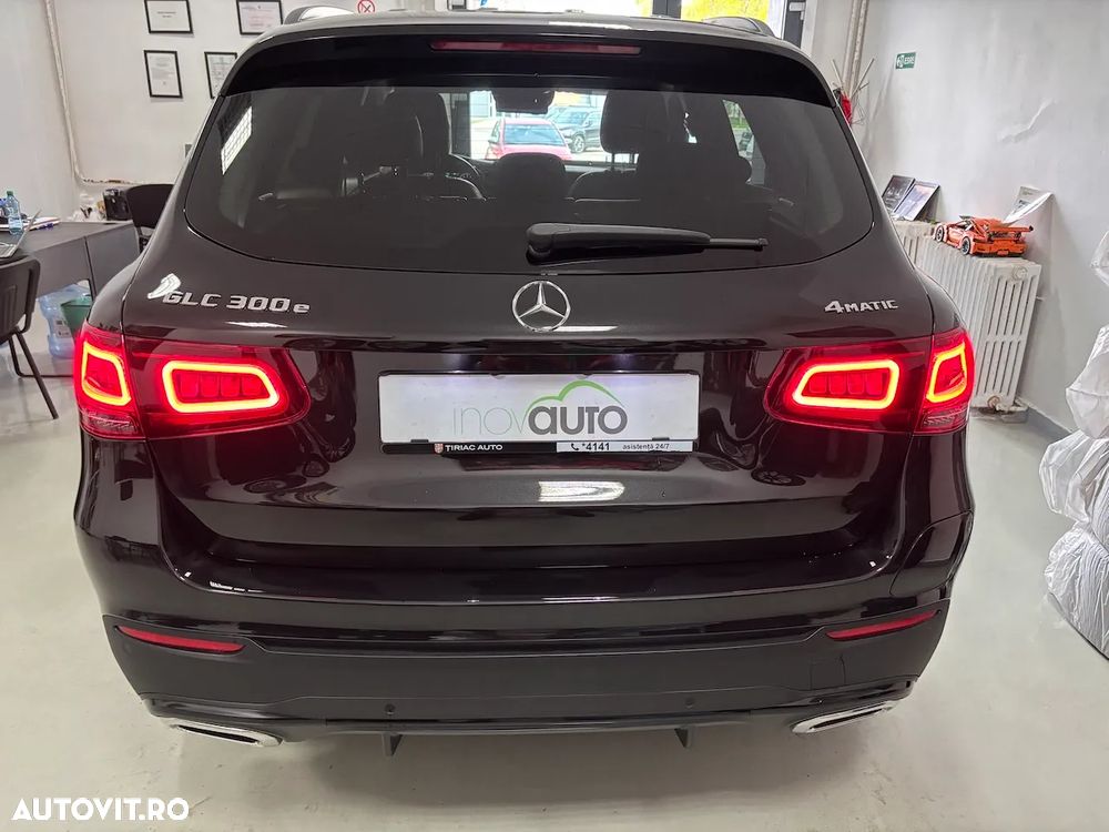 Mercedes-Benz GLC 300 e 4MATIC - 5