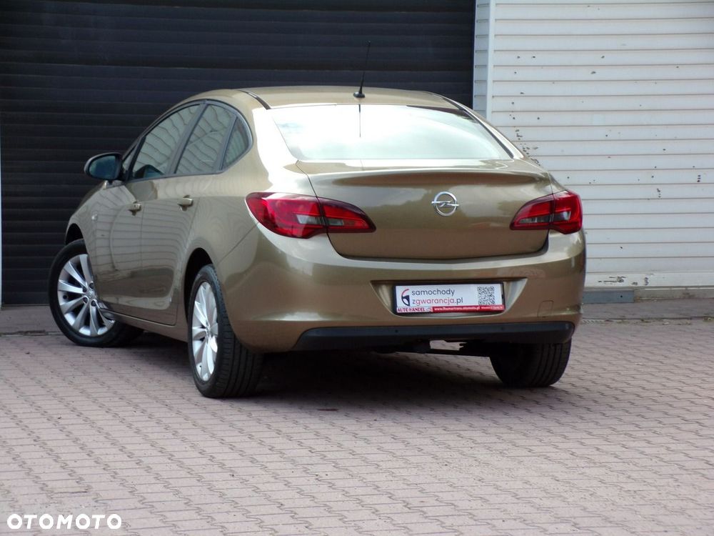 Opel Astra - 15