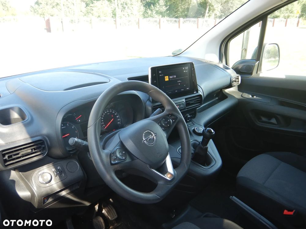 Opel Combo - 8