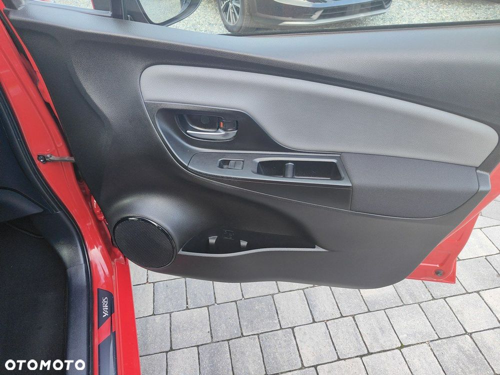 Toyota Yaris - 23