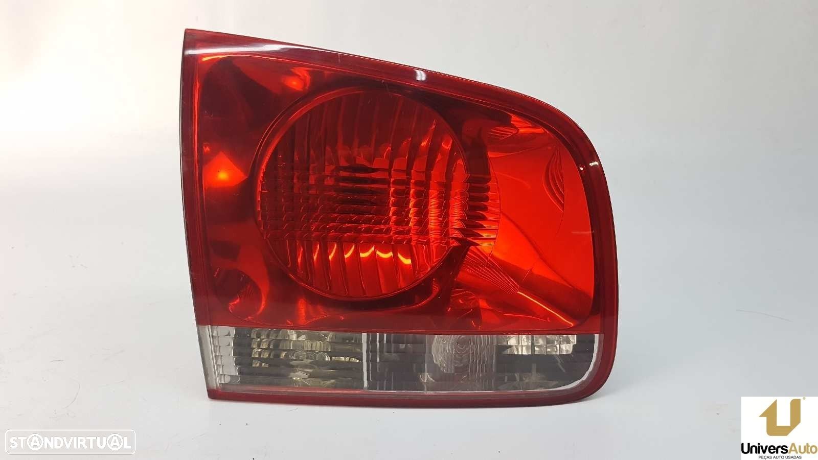 FAROLIM TRASEIRO ESQUERDO VOLKSWAGEN TOUAREG (7L6) TDI R5 - 1