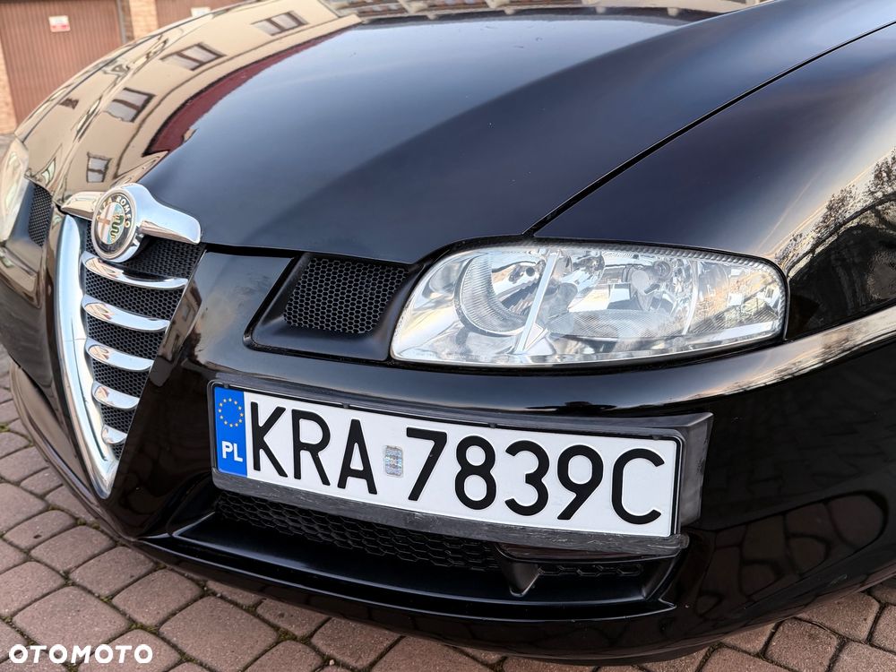 Alfa Romeo GT 2.0JTS Black Line - 21