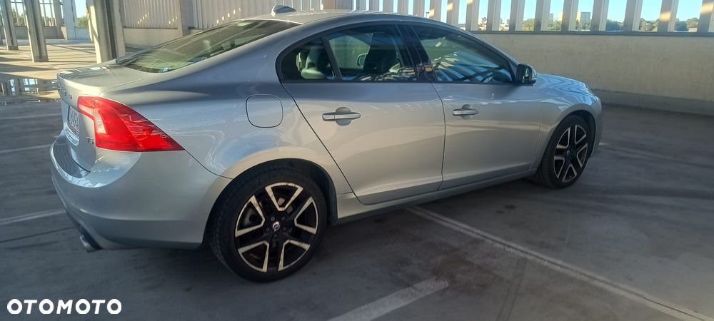 Volvo S60 - 12