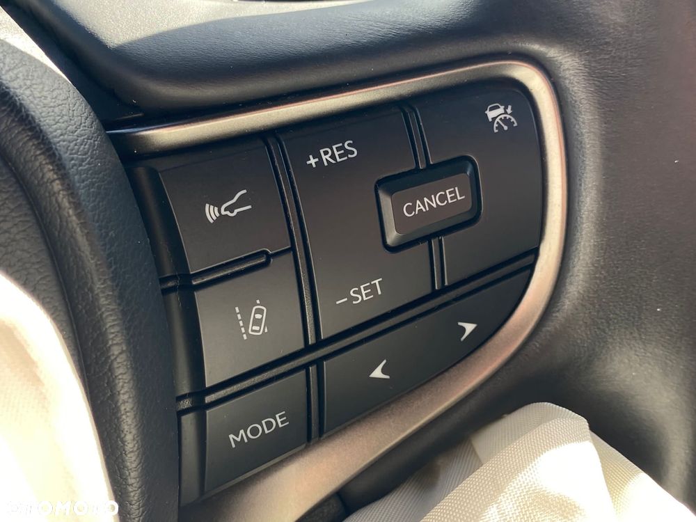 Lexus UX 200 GPF Pure 2WD - 18