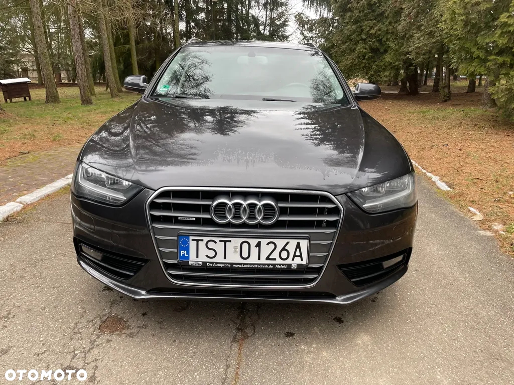 Audi A4 Avant 2.0 TDI DPF Attraction - 2