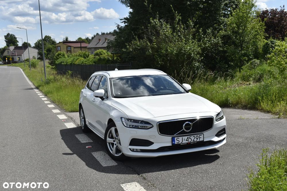 Volvo V90 D4 Momentum Pro - 25