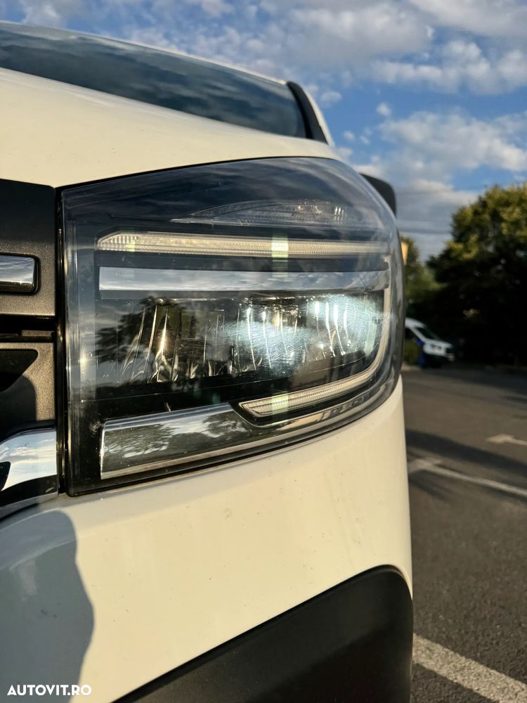 Renault Trafic GRAND CONFORT 1.6 dci 95 CP - 3