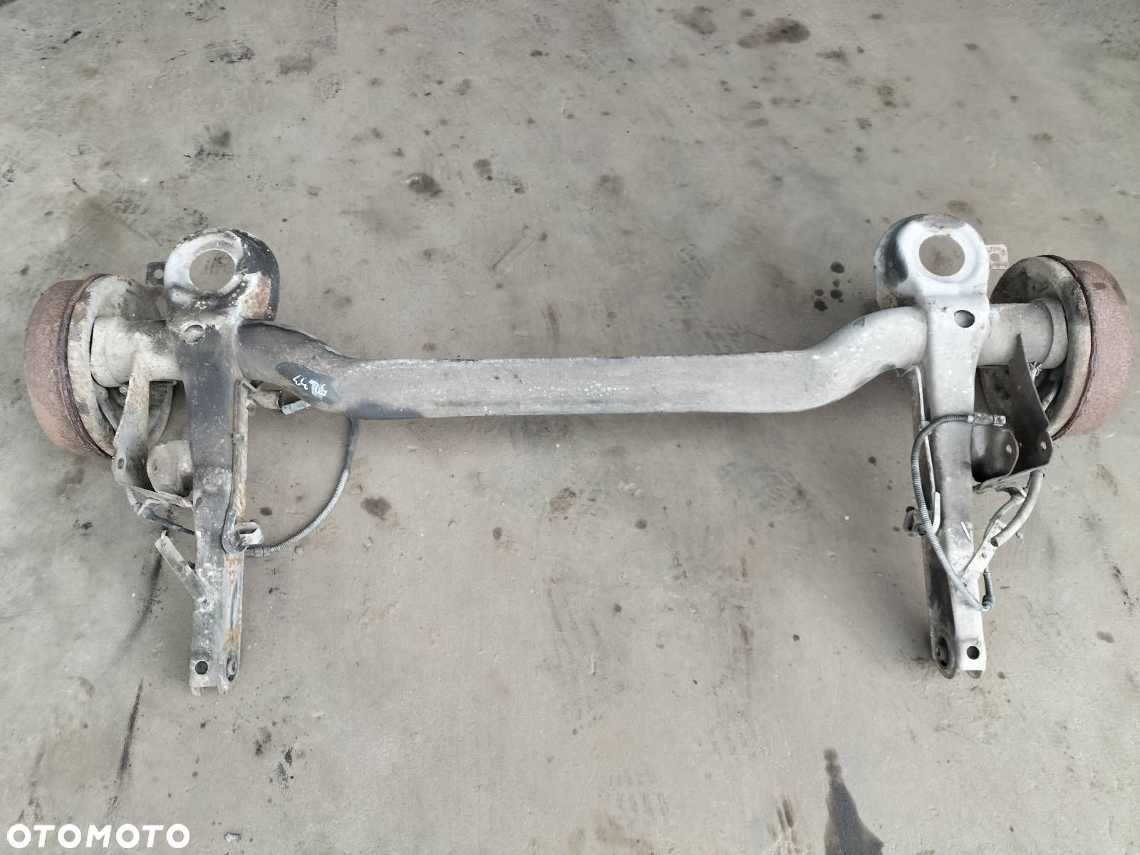 BELKA OŚ ZAWIESZENIA TYŁ BĘBNY Z ABS CITROEN EVASION I LIFT - 5