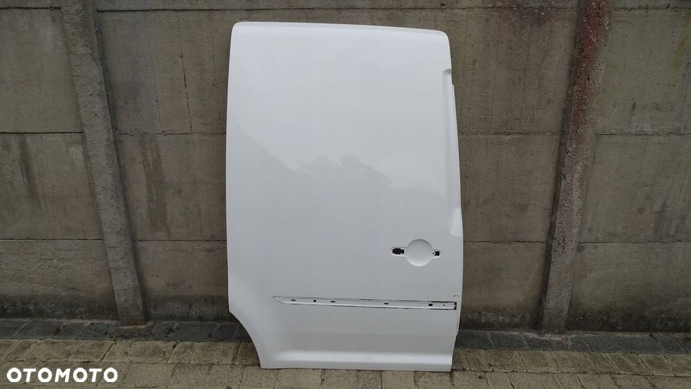 VW CADDY 2K0 - drzwi tylne prawe - 1