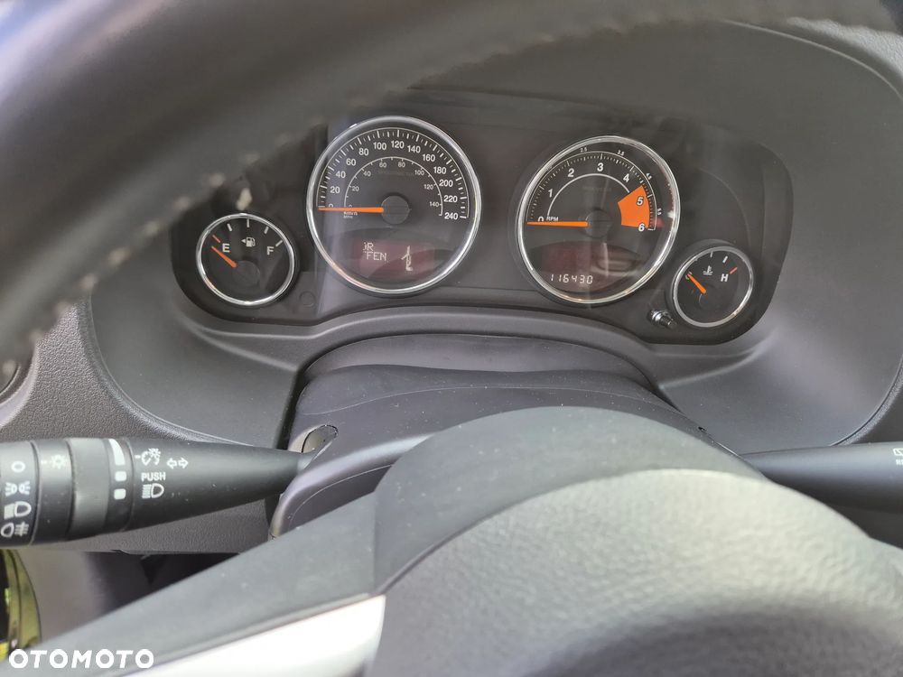 Jeep Compass - 37