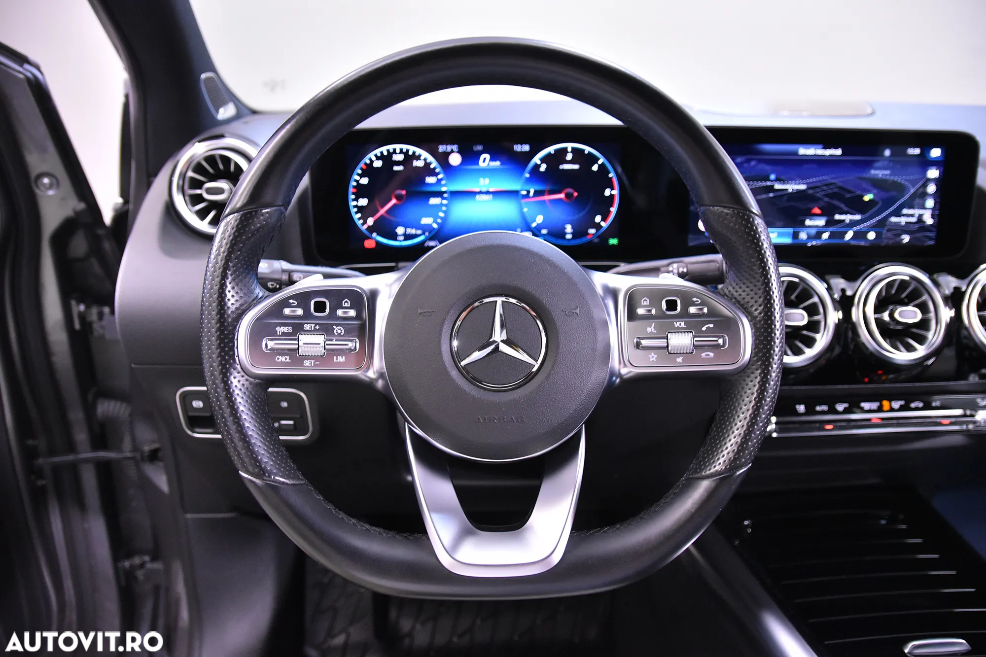 Mercedes-Benz B 220 d 8G-DCT - 16