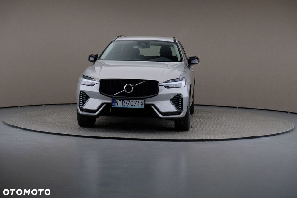 Volvo XC 60 B5 B AWD Plus Bright - 3