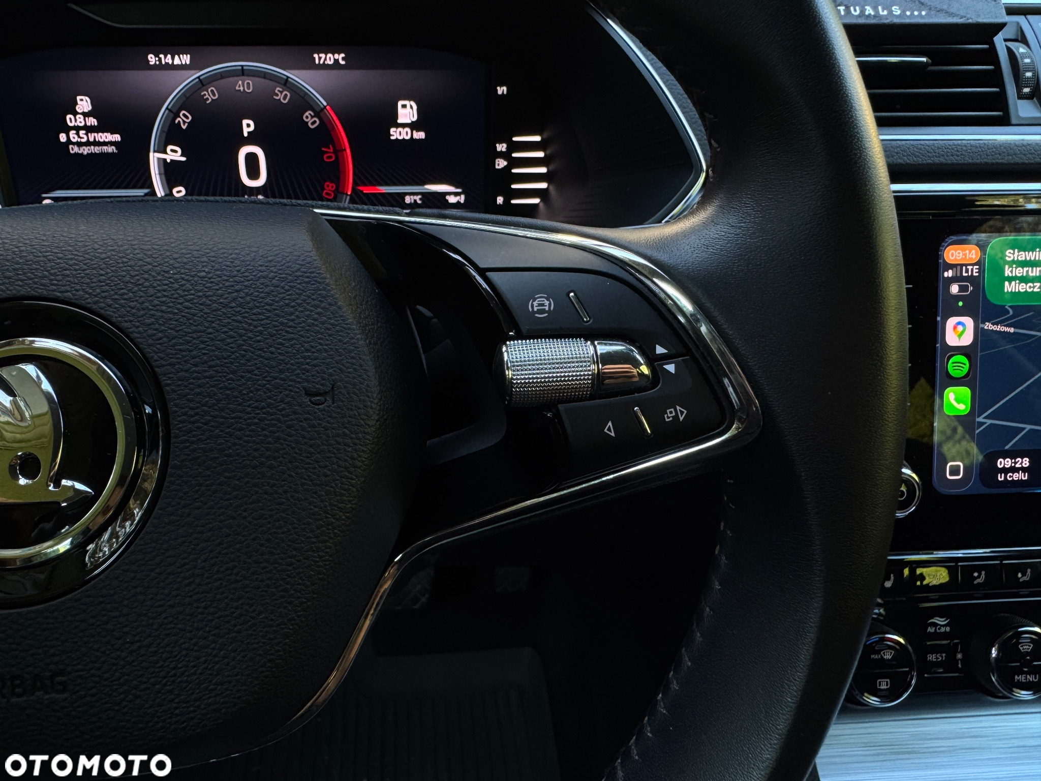Skoda Superb 1.5 TSI Ambition DSG - 19