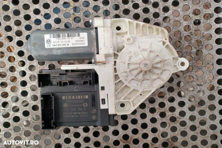 Motoras macara geam fata stanga 1K4837401N Volkswagen VW Golf 5  [din 2003 pana  2009] seria Hatchb - 1