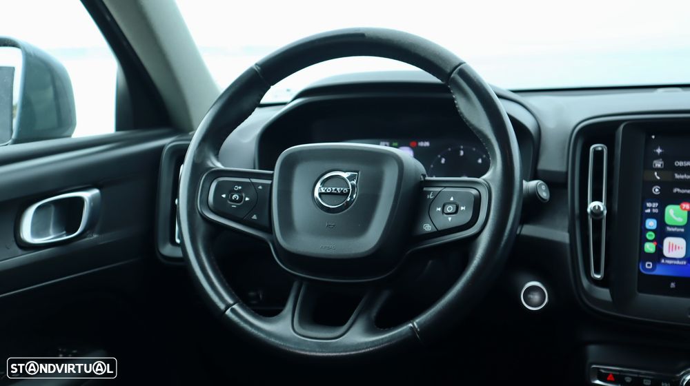 Volvo XC 40 2.0 D3 - 27