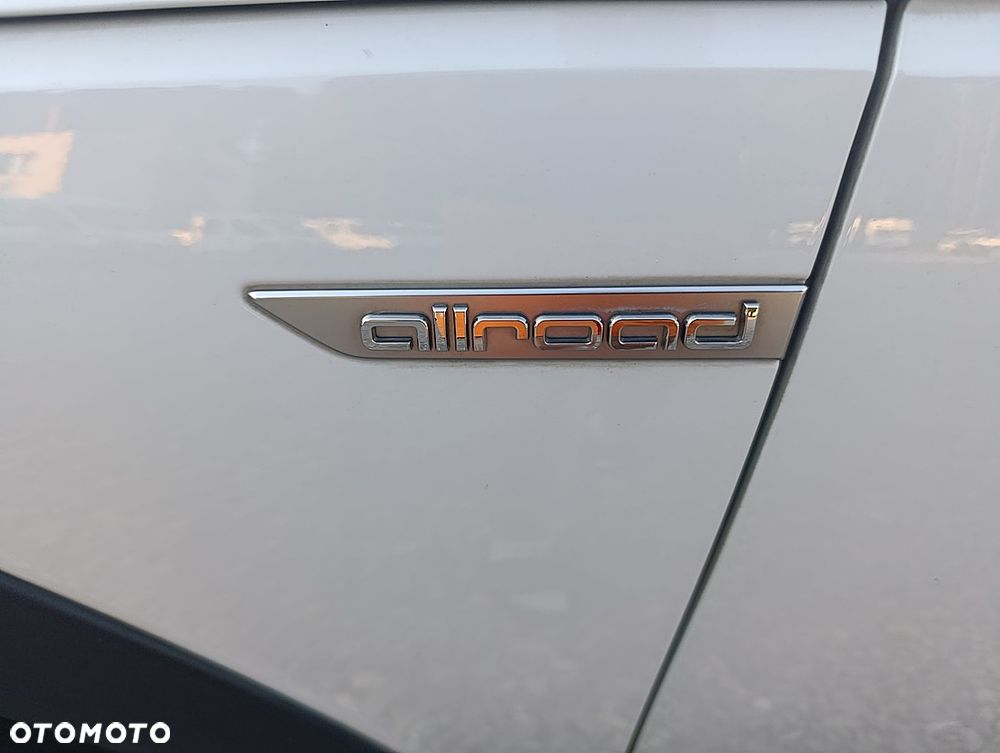 Audi A4 Allroad - 4