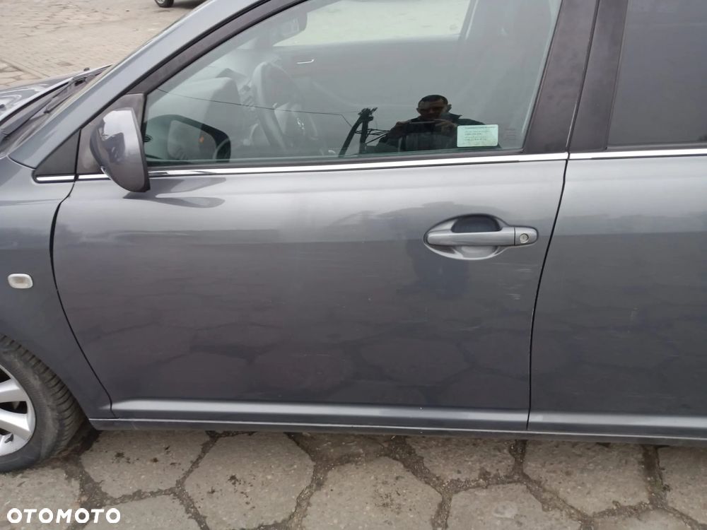 Avensis T25 1.8 16v czesci 1E5 zderzak maska blotnik drzwi klapa - 6