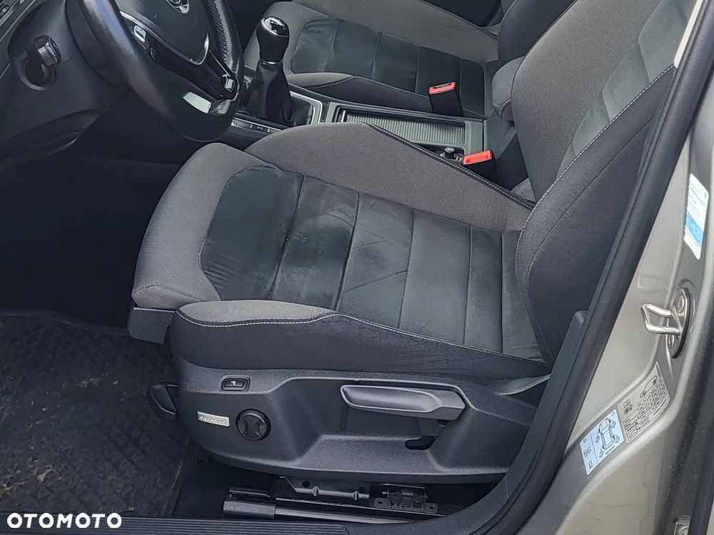 Volkswagen Golf VII 1.5 TSI BMT Comfortline - 9