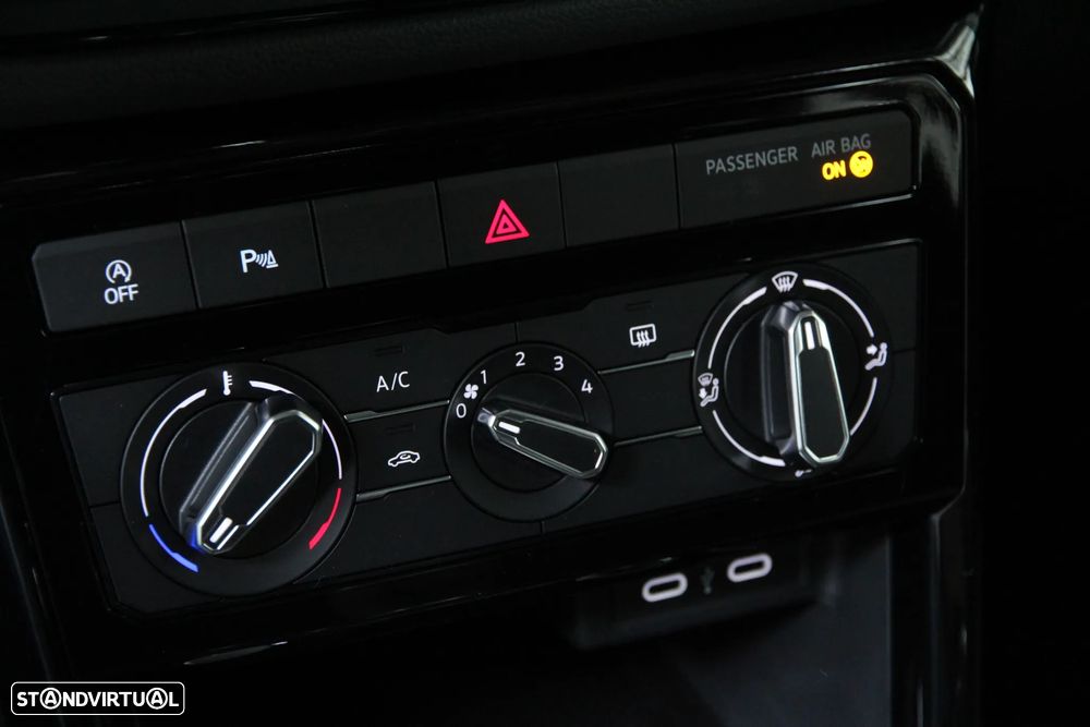 VW T-Cross 1.0 TSI Urban - 14