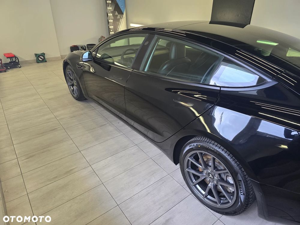 Tesla Model 3 Long Range AWD - 10