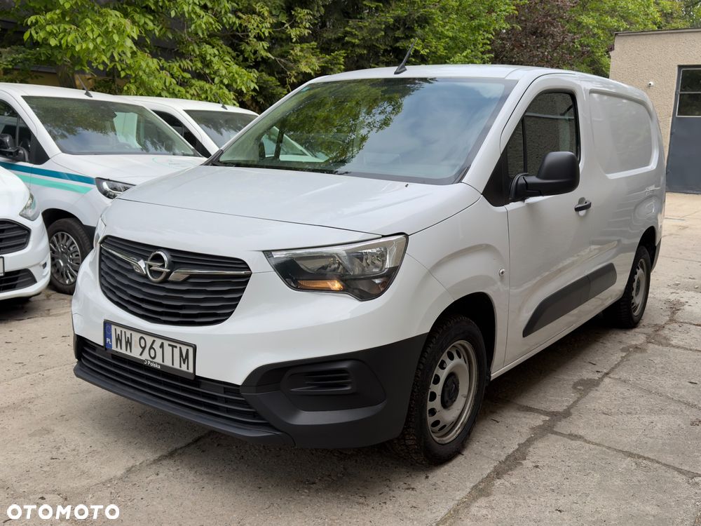 Opel COMBO - 1