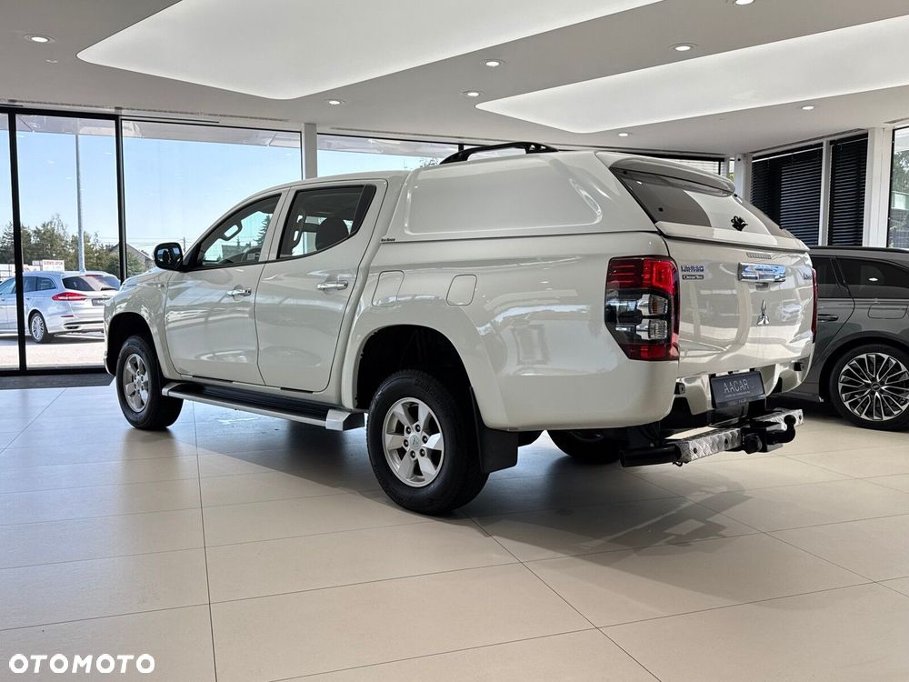 Mitsubishi L200 2.2 d DC Invite - 3