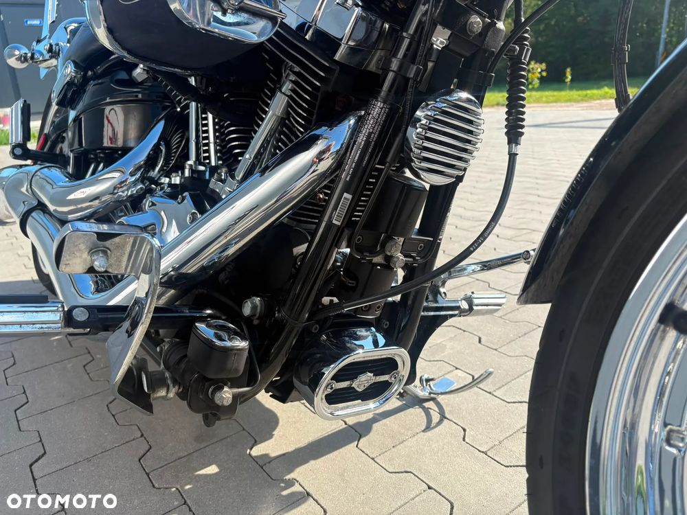 Harley-Davidson FXSB Breakout - 12