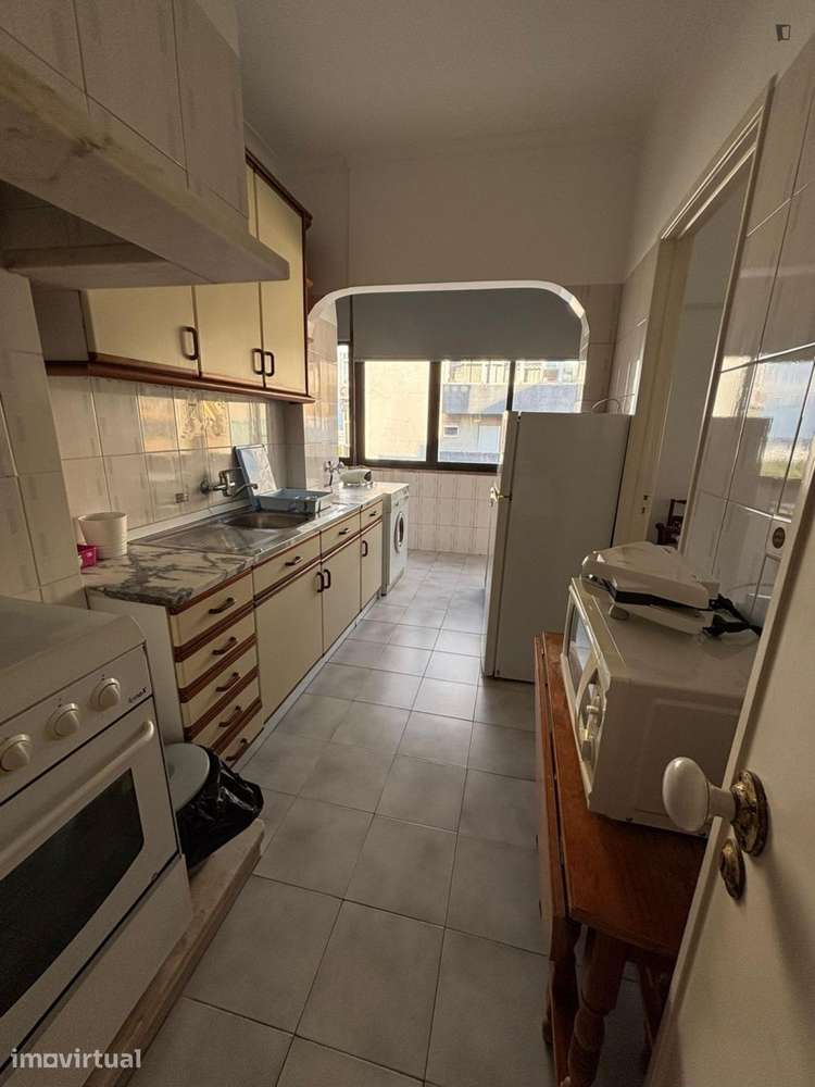 Quarto - localizado em Parque das Nações Lisbon - Grande imagem: 2/6
