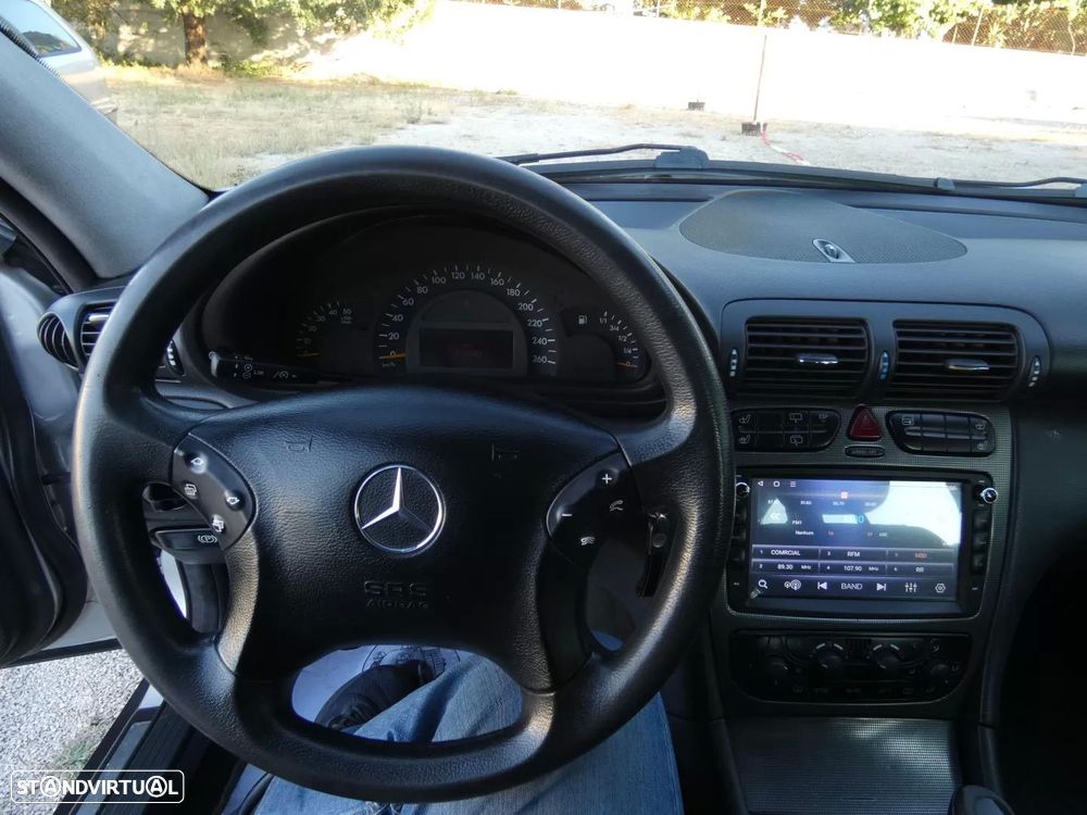 Mercedes-Benz C 220 CDi Avantgarde - 17