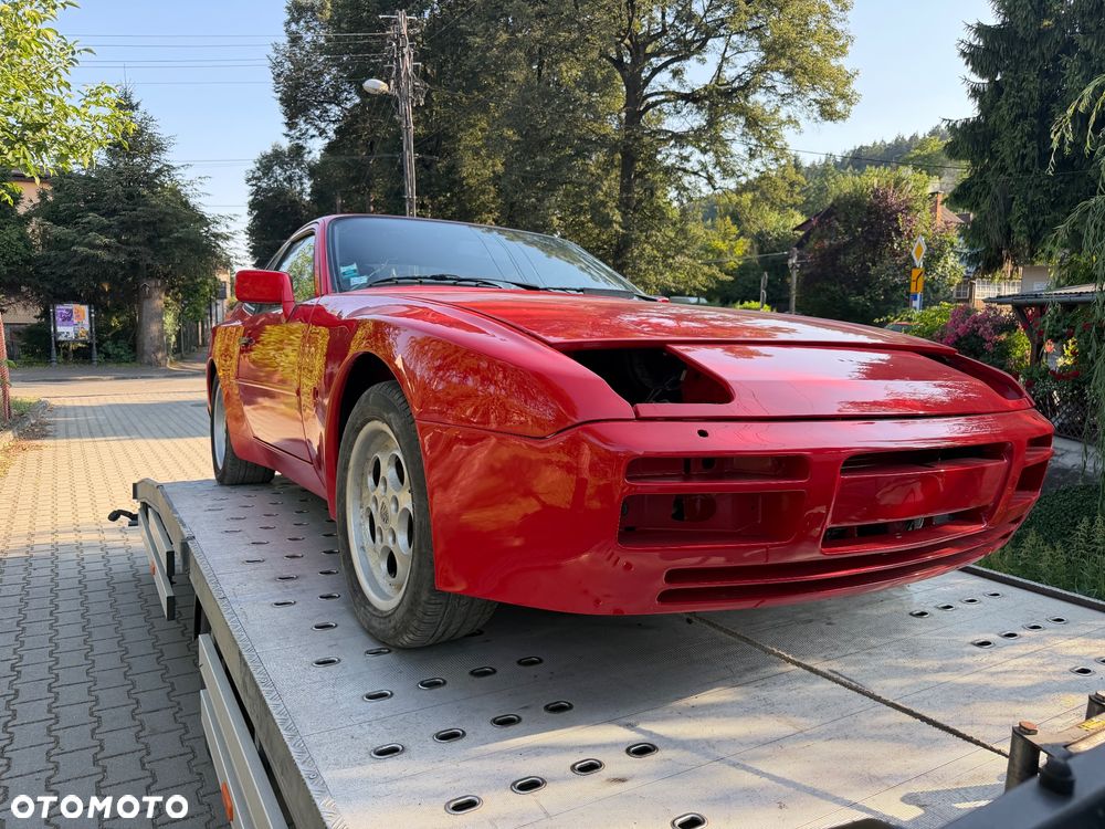 Porsche 944 - 21