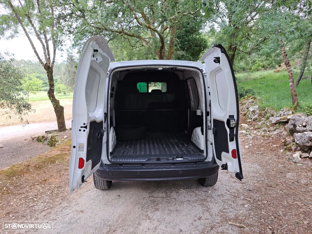 Renault KANGOO - 19