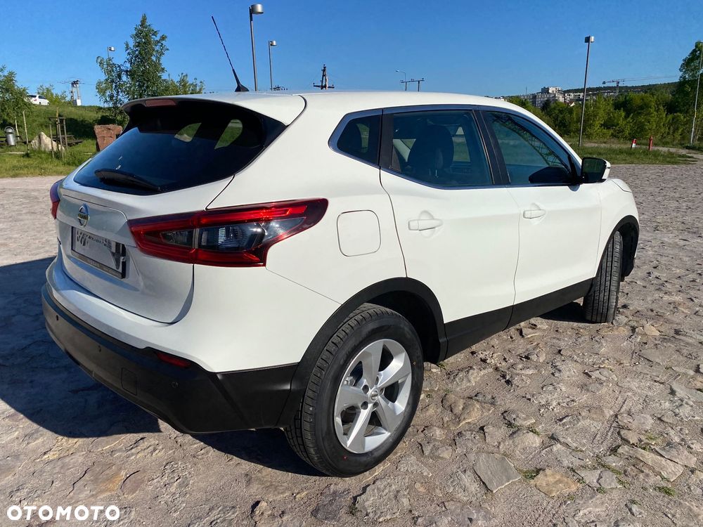 Nissan Qashqai 1.6 DCi Visia EU6 - 18