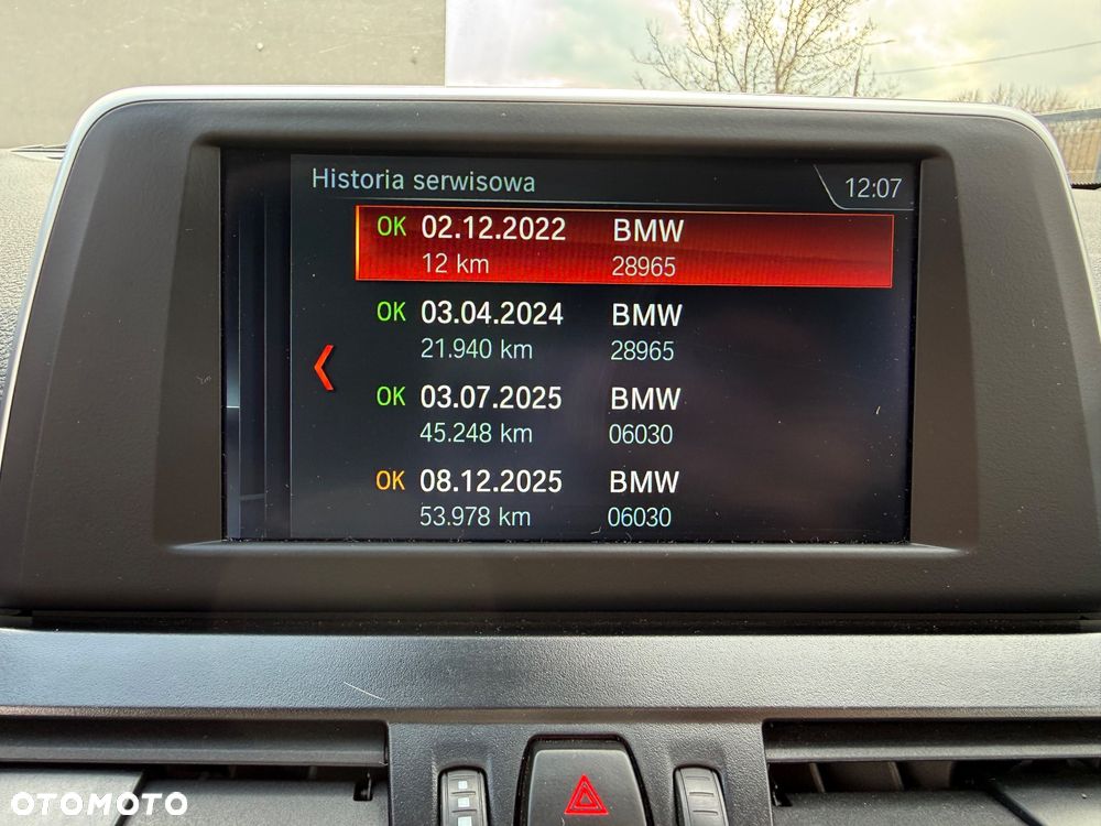 BMW Seria 2 216d Advantage - 27