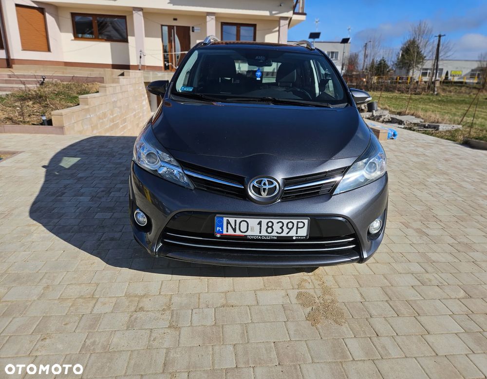 Toyota Verso 1.6 D-4D Prestige - 1