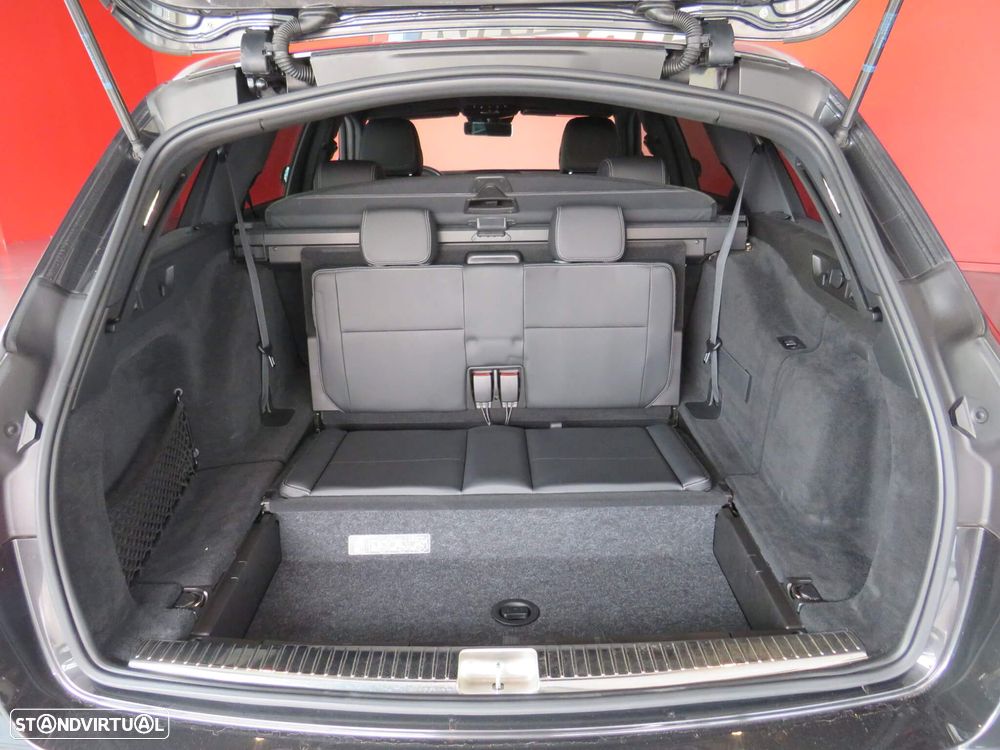 Mercedes-Benz E 220 d AMG Line 7L - 48