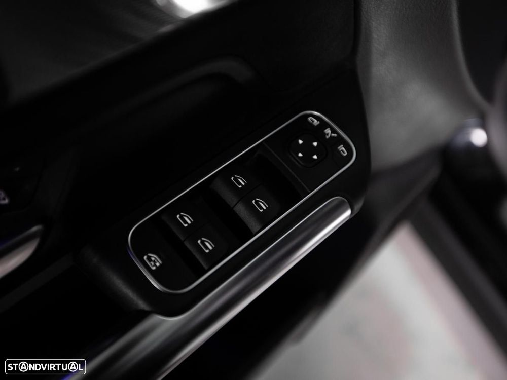 Mercedes-Benz GLA 250 e 8G-DCT AMG Line - 14