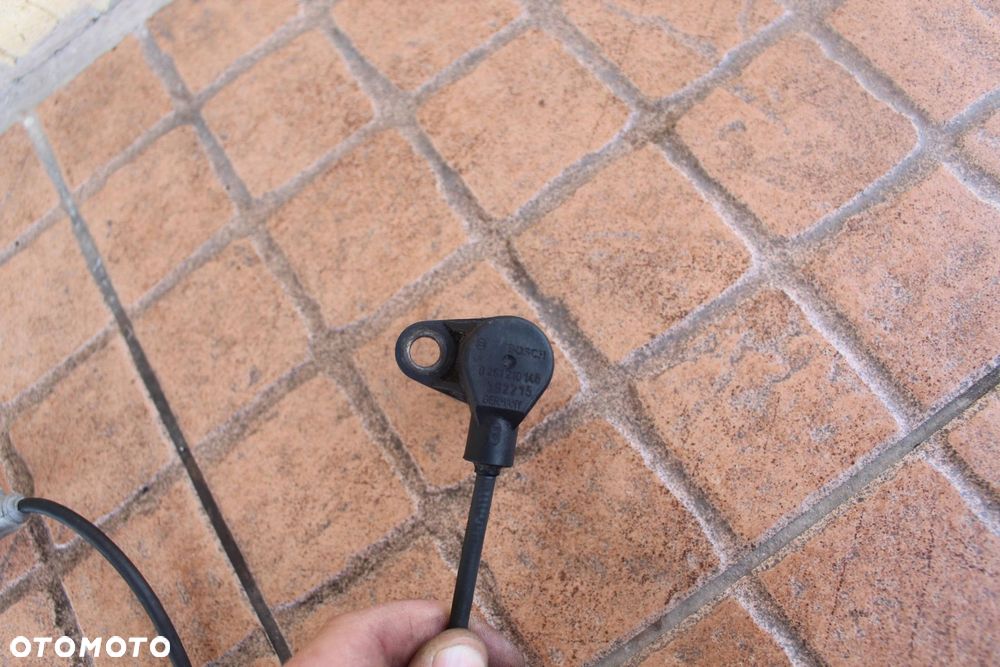 CZUJNIK POŁOŻENIA WAŁU VW NEW BEETLE 2.0B 0261210146 - 3