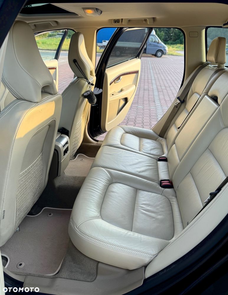 Volvo XC 70 - 29