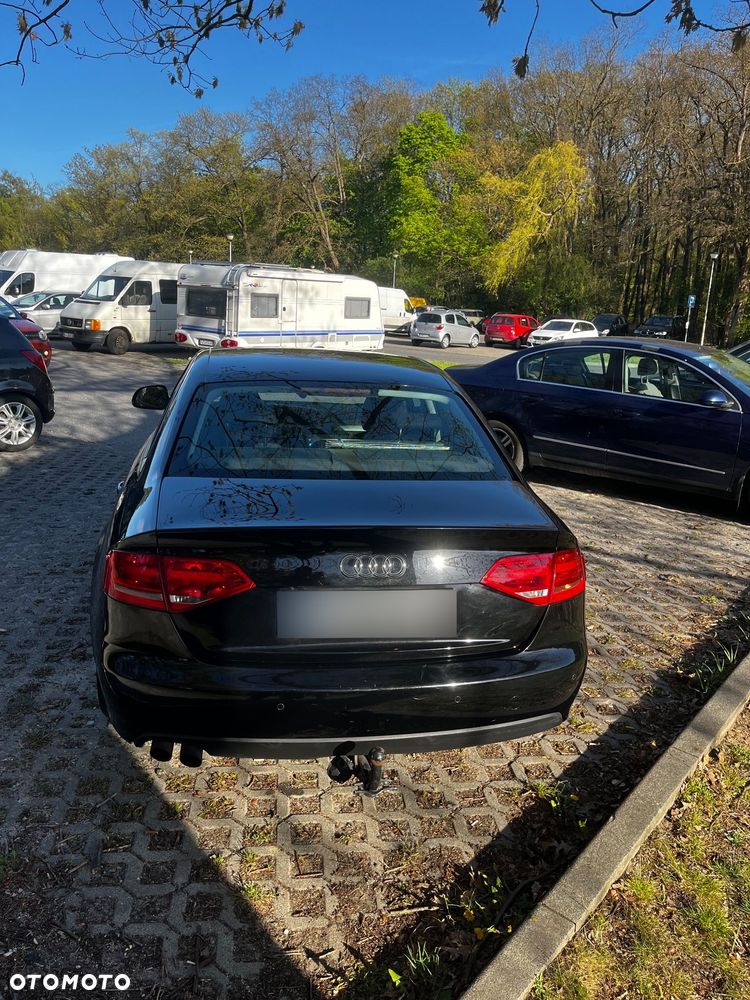 Audi A4 Limousine - 21