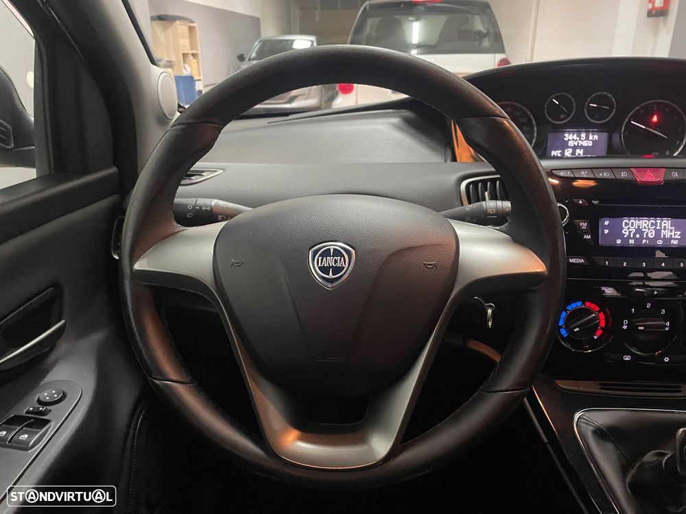 Lancia Ypsilon 1.2 S&S Urban - 20