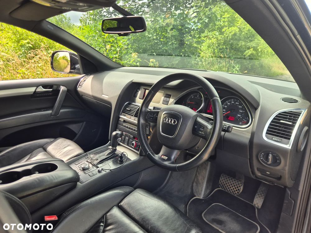 Audi Q7 - 18