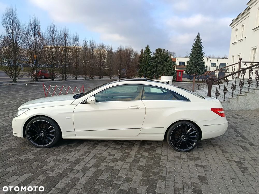 Mercedes-Benz Klasa E - 15