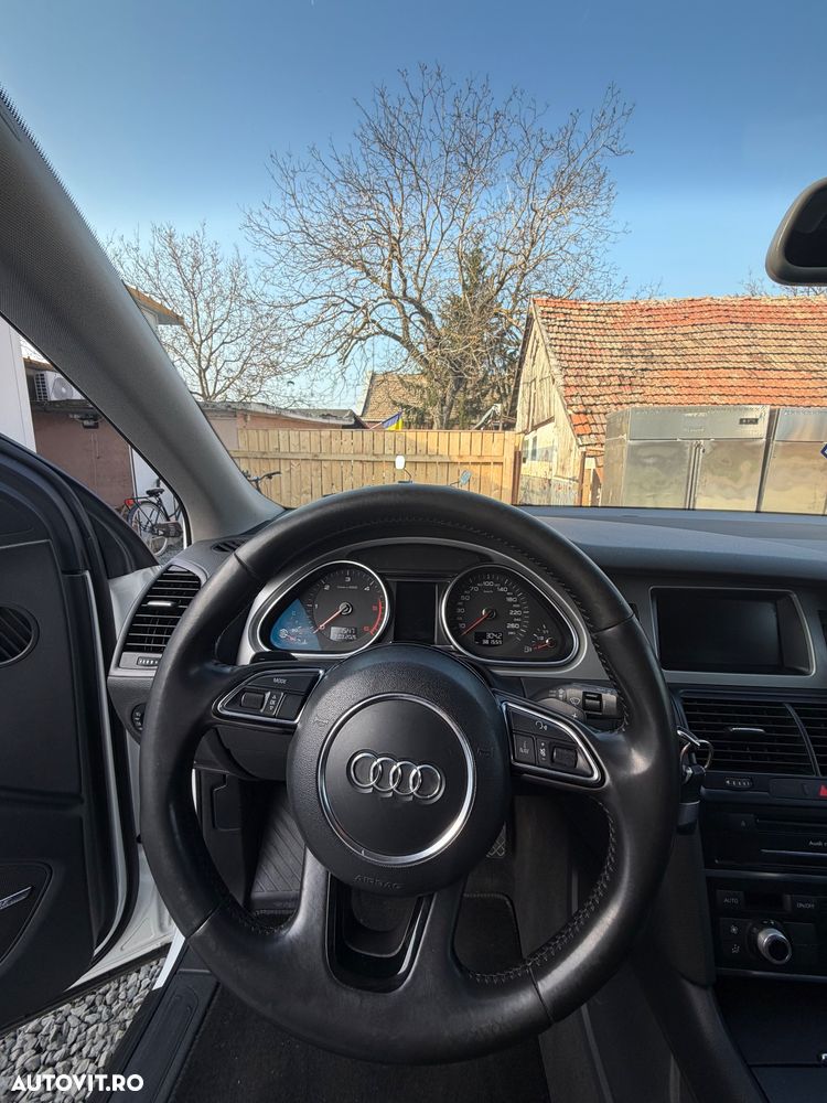 Audi Q7 3.0 TDI Quattro Tip - 8