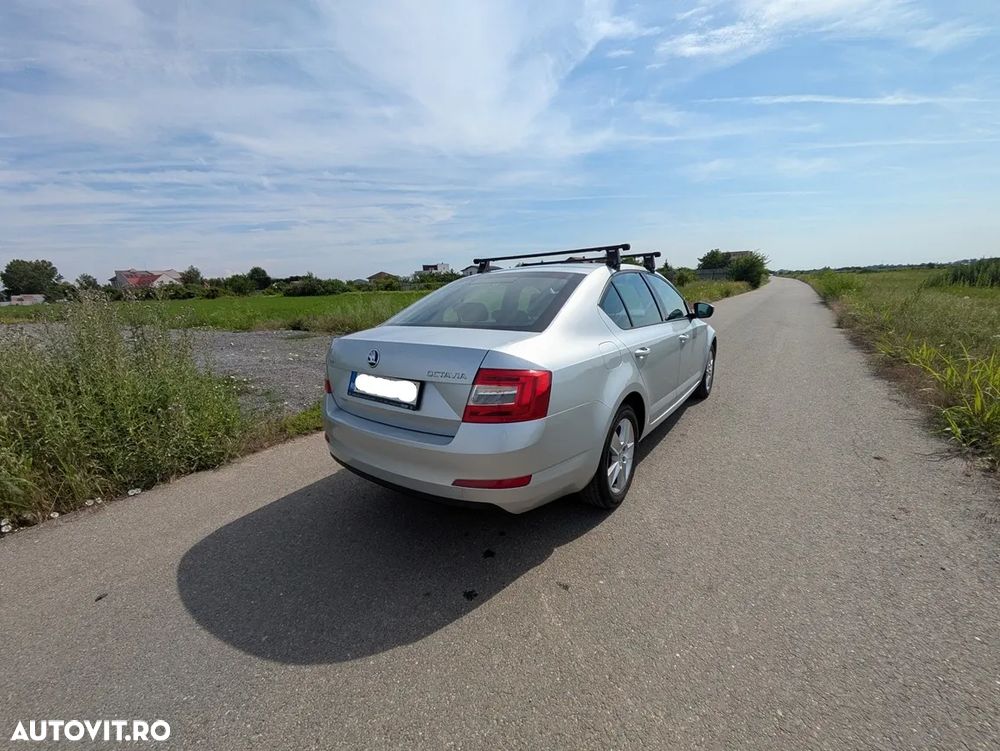Skoda Octavia 1.6 TDI Ambition - 6