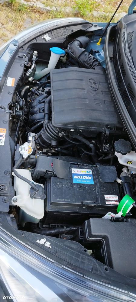 Hyundai i10 1.0 YES Gold - 11