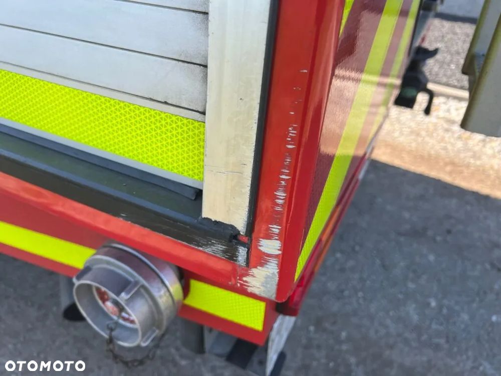 Mercedes-Benz 814F Wóz strażacki - 39