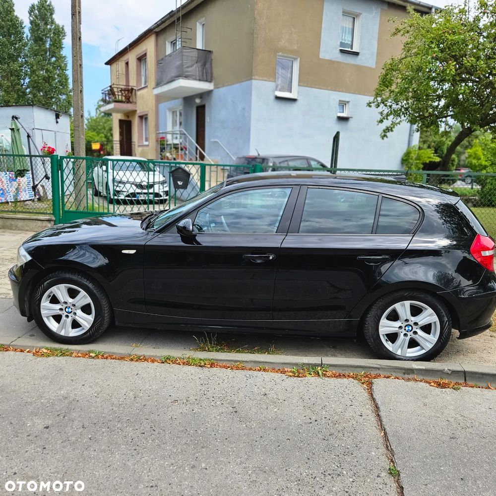 BMW Seria 1 - 23